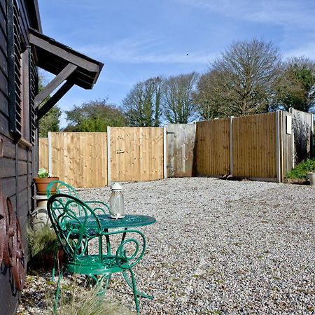 The Cabin At Hillhead Farm St Columb Major Extérieur photo