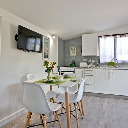 The Cabin At Hillhead Farm St Columb Major Extérieur photo
